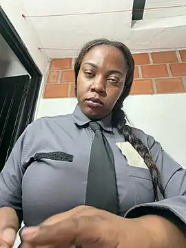 CiaraEbony - naked and big big squirt