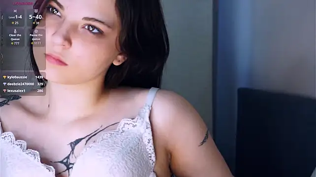 JohanaSugerak - mash my ass with my hands