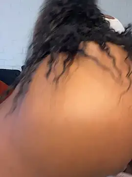 Hannah_107 - Spread ass🥵