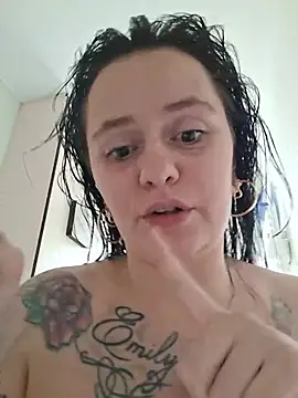 Real__miss__ina - Toys testen