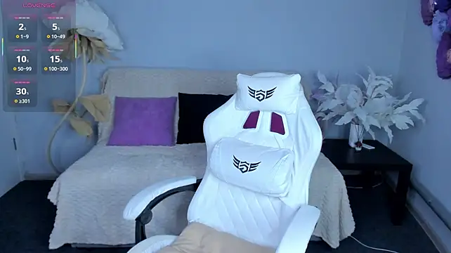 MiaKiss - show tongue AHEGAO