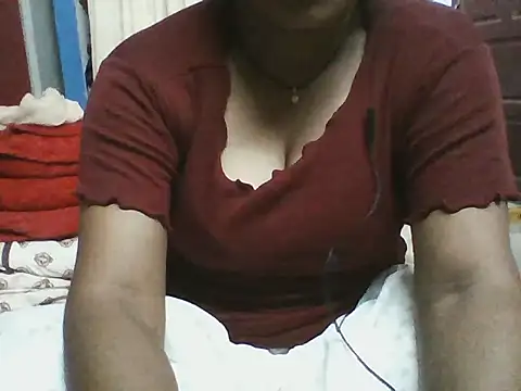 Mini_Anu_Reddy2 - Full nude show in public