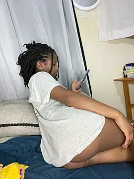 Teenyme - make a request for any 10