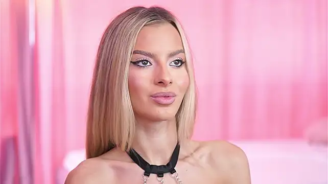 AnnSoleil - Dildo Pussy Fuck