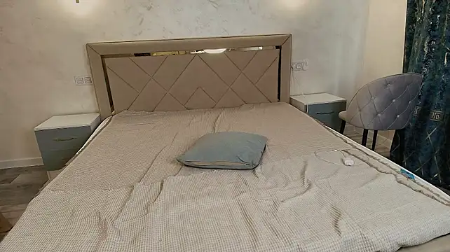 Alessiacho - pussy play