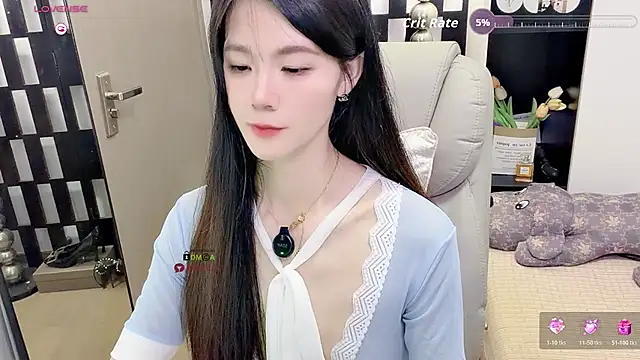 Yueyue-MM - 小粉塞入3分钟