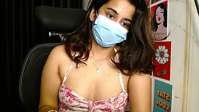 Hot_Niya2 - naked with 5 min lush control:fire: