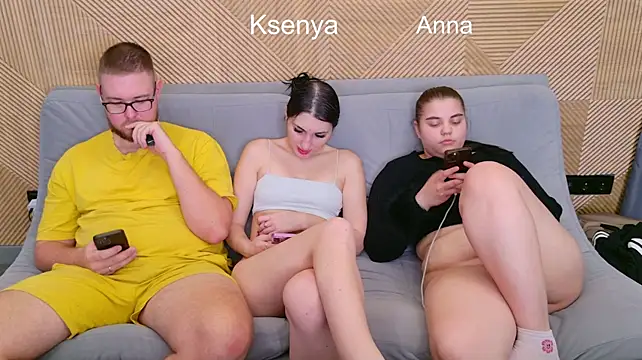 Ksenny - threesome sex + creampie