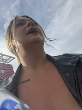 Blairbella - tit flash in public (car)
