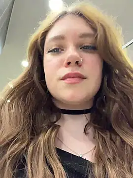 Lucy-joy - ooops pinch my hard nipple