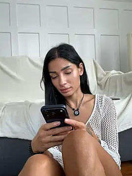 Vicky_luxe - Make me yours 🔔