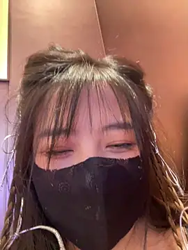 Xiao-mo520 - 美导老师下班兼，咖啡厅偷玩小粉，刺激，超敏感体质，完成目标脱内衣5分钟，不分场合