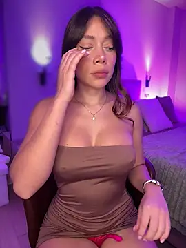 Condes_carmen - TOPLESS + toy control