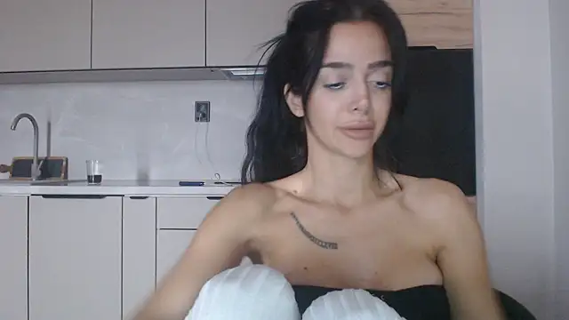 GloriyaPG@xh - Last tipper gets 1 hour lesbian video