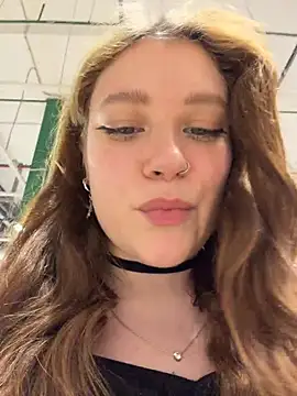 Lucy-joy - WOW FLASH ASS in the store
