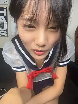 Xiaoxiao1001 - 戴项圈口球的小母狗