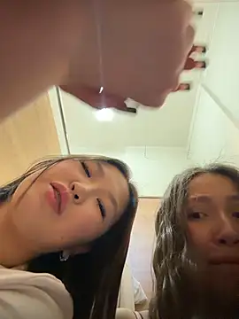Coconut_milk - Shake naked boobs both+loud moans in WC