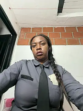 CiaraEbony - naked and big big squirt