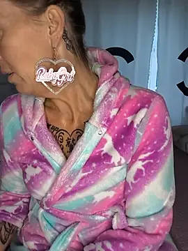 RoxyVale - show boobs and play🍒