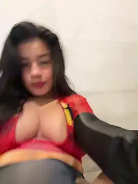 Indialatin - Fingers in my pussy and creampie