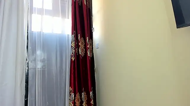 Dynasty_Smiles - creampie