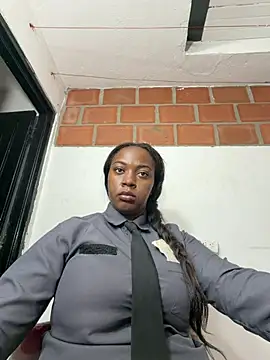 CiaraEbony - naked and big big squirt