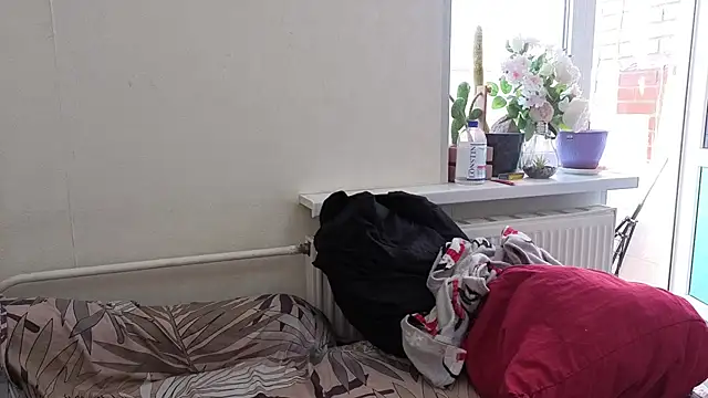 Charlotte_wow - NAKED TWERK