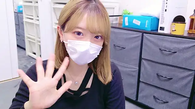 Okonomi-Monnja - スタイル良くないですが💦上脱いでみる、💦