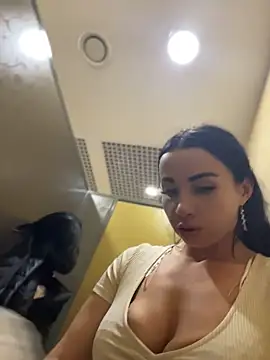 CrazzyChicks - Fuck ass with finger/put plug/walk wth💎