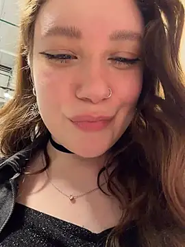 Lucy-joy - mmm FINGER IN ASS hole in public