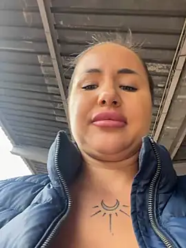 Beautydiamond - Fuck asshole with plug 🫦