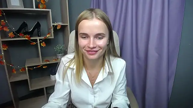 MargaritaKiss - new Catwoman costume