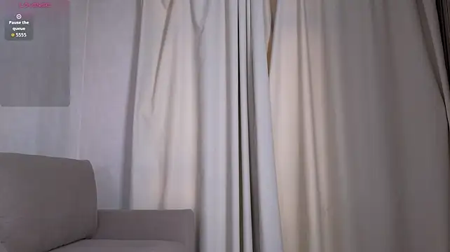 Yumimia - squeez tits