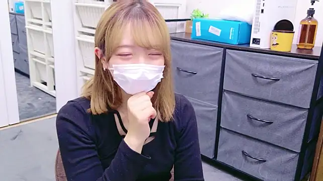 Okonomi-Monnja - スタイル良くないですが💦上脱いでみる、💦