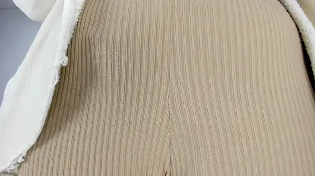 Luna_Dumont