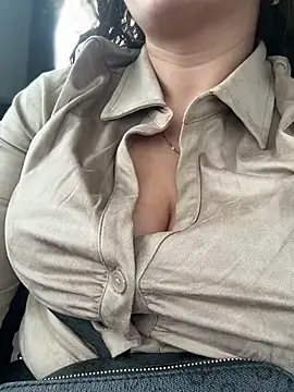 ItsCassie - Your choice x