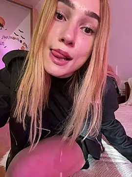 SugarDanger - show feet+footjob