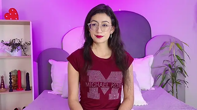 SophieGomez22 - Play with anal beads + Domi