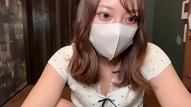 -ERENA- - スカートぽいしてお尻ぺんぺん5回♡