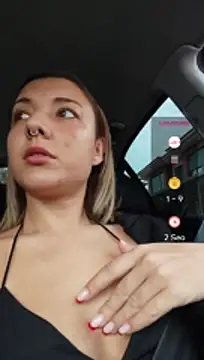 KarlaLuar_ - Show tits + control Lush 5min