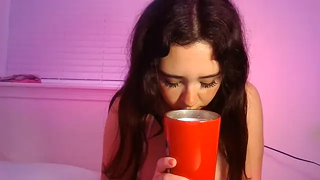 Arianababygirl - anal squirt