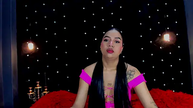 MiaWolton - spanking on the bottom for 5 minutes