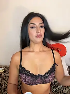 Mia_spicyy - Take your top off🍒