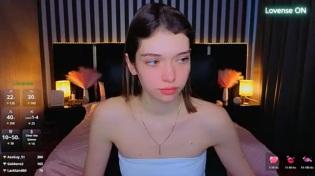 Cherry_Wipe - I'll play with my nipples