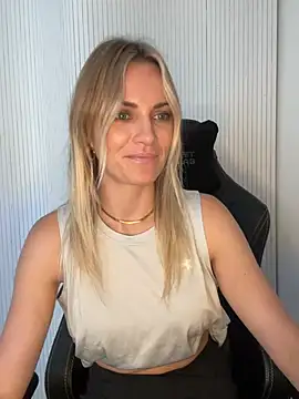 Milla__one - 2 süsse zöpfchen ;)