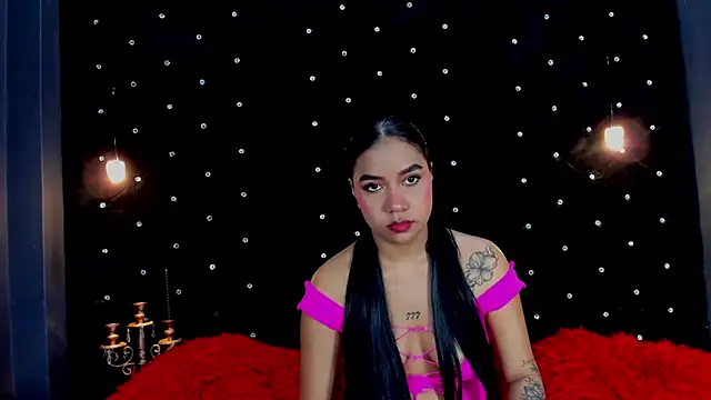 MiaWolton - spanking on the bottom for 5 minutes