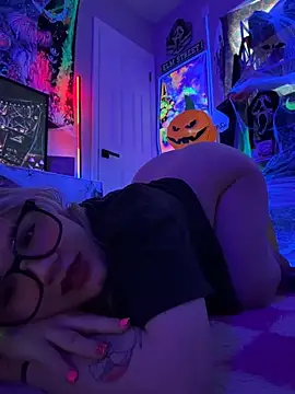 Cutiepiespanks - Tease BOo-ty With Dildo