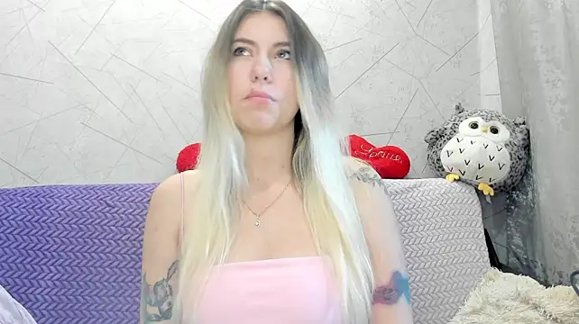 KatieLesco - SEXY EYE CONTACT WITH YOU