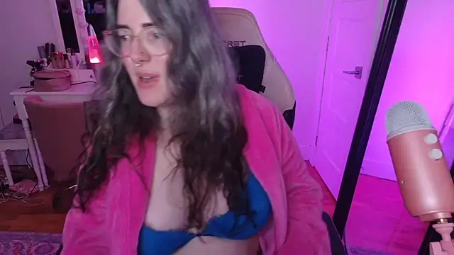Rachelbrooksxx - SHOW ASS