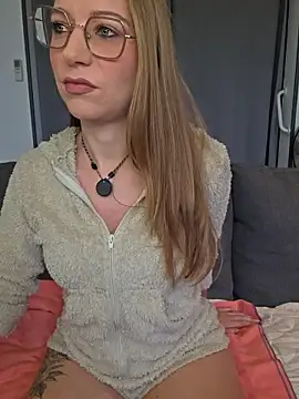 XLisaxx's Live XXX Chat